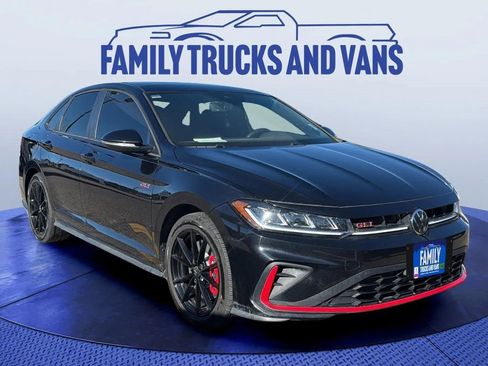 Used 2025 Volkswagen Jetta GLI Autobahn image 7