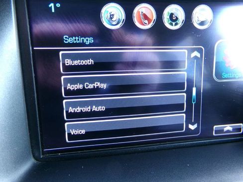 Used 2019 Chevrolet Suburban LT image 28