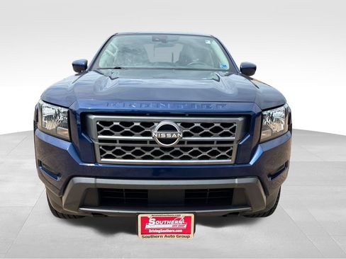 Used 2022 Nissan Frontier SV w/ Technology Package AWD/4WD image 14