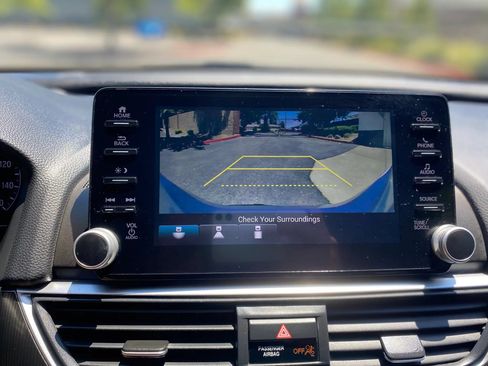Used 2020 Honda Accord Sport image 16