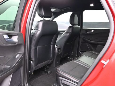 Used 2025 Ford Escape ST-Line AWD/4WD image 17