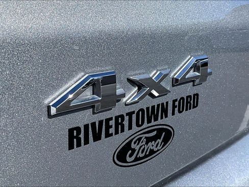 Used 2024 Jeep Compass Limited image 30