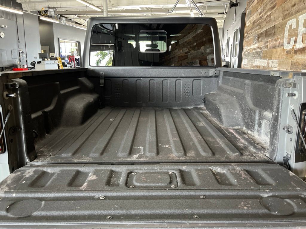 Used 2022 Jeep Gladiator Mojave w/ Cold Weather Group AWD/4WD image 63