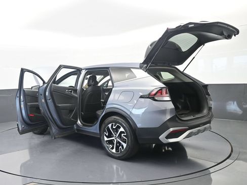 Used 2023 Kia Sportage EX FWD image 39