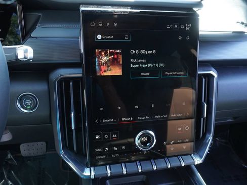 New 2026 GMC Acadia AT4 w/ Super Cruise Package AWD/4WD image 20