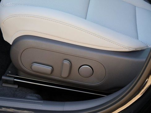 New 2026 Hyundai Kona Limited image 25