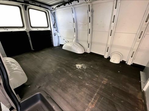 Used 2022 Chevrolet Express 2500 w/ Driver Convenience Package RWD image 22