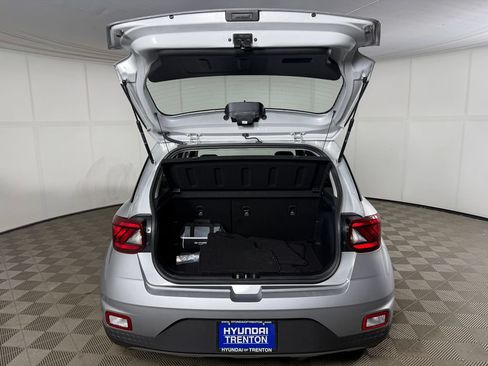 Certified 2026 Hyundai Venue SEL FWD image 15