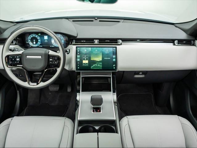 New 2026 Land Rover Range Rover Velar S AWD/4WD image 18