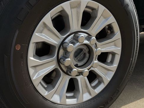 Certified 2022 Ford F250 XLT image 11