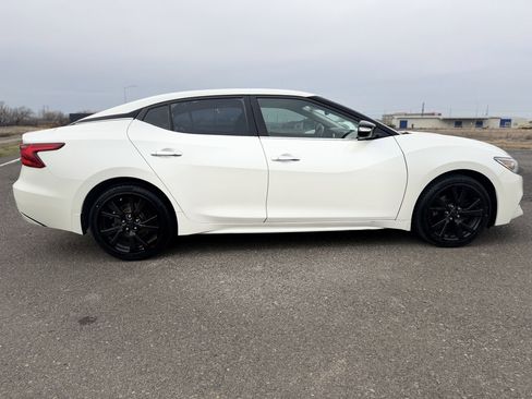 Used 2016 Nissan Maxima 3.5 SV image 4