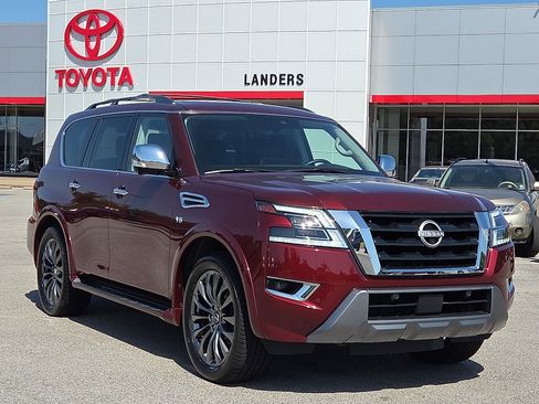 Used 2022 Nissan Armada Platinum w/ Captain's Chairs Package AWD/4WD image 1