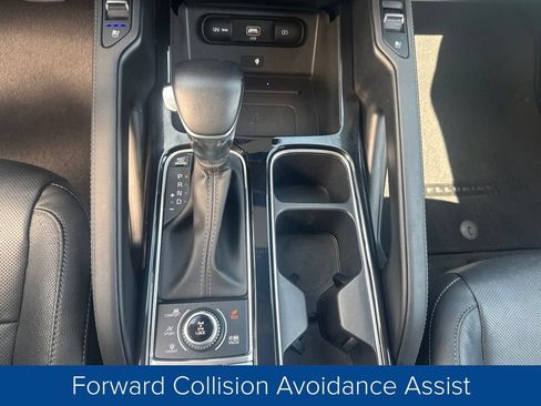 Used 2022 Kia Telluride EX w/ EX Premium Package AWD/4WD image 21