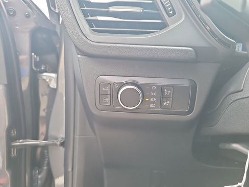 New 2025 Ford Escape ST-Line w/ Equipment Group 301A image 17