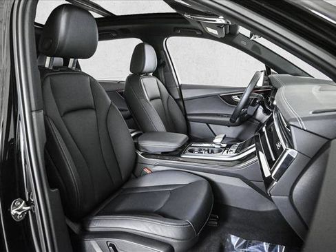 Certified 2025 Audi Q7 3.0T Premium Plus w/ Premium Plus Package image 23
