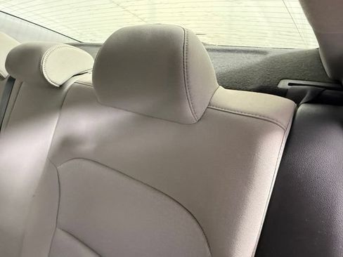 Used 2017 Hyundai Elantra SE w/ SE A/T Tech Package 03 FWD image 38