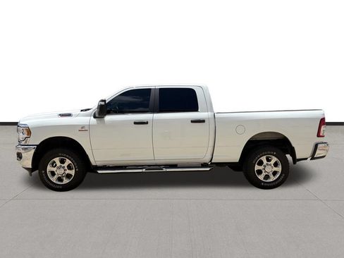 Used 2023 RAM 2500 Big Horn w/ Level 1 Equipment Group AWD/4WD image 8