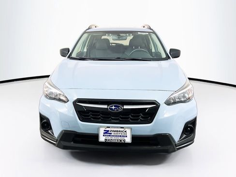 Used 2020 Subaru Crosstrek 2.0i image 2