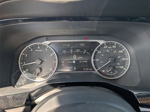 Used 2022 Nissan Pathfinder SL w/ SL Black Package image 24