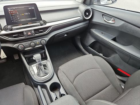 Used 2020 Kia Forte LXS FWD image 12