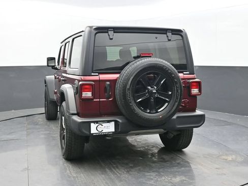 Used 2021 Jeep Wrangler Unlimited Sport AWD/4WD image 5