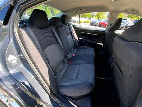 Used 2025 Toyota Camry LE FWD image 19