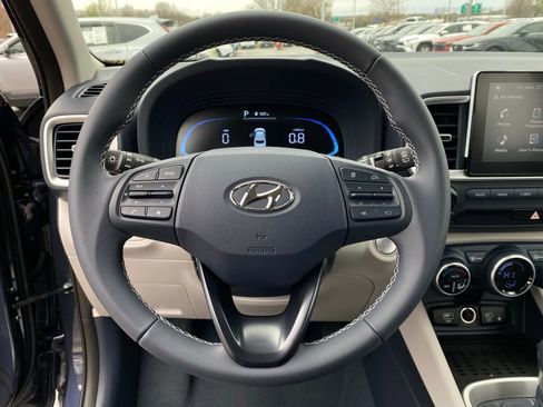 New 2026 Hyundai Venue SEL FWD image 13