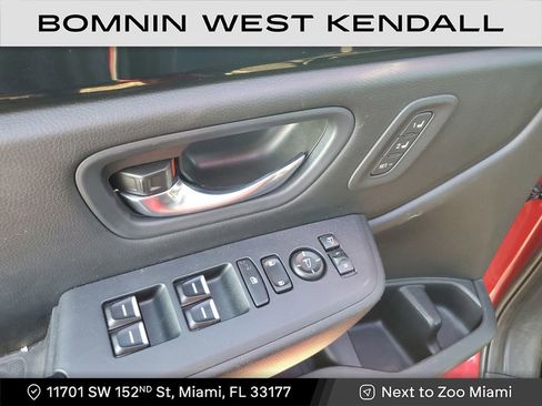 Used 2023 Honda Pilot TrailSport image 22