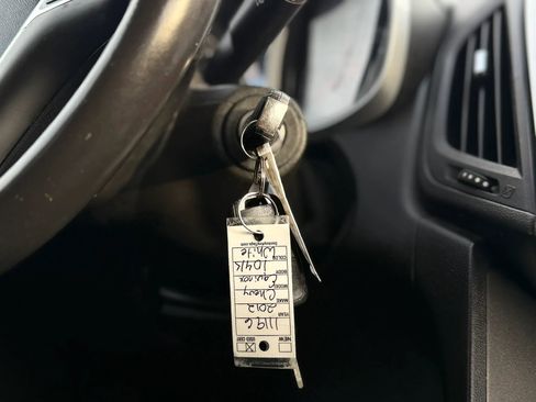 Used 2012 Chevrolet Equinox LT w/ Driver Convenience Package FWD image 32