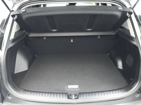 Certified 2022 Kia Seltos SX w/ Sunroof Package AWD/4WD image 37