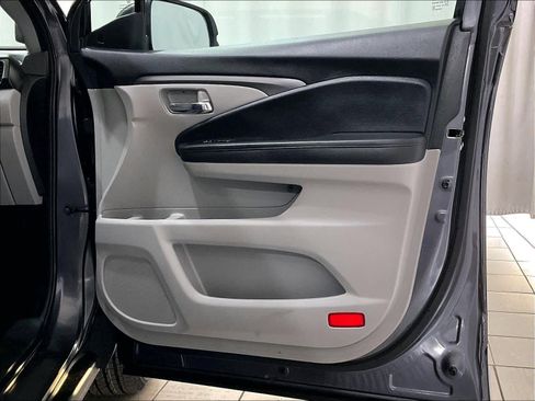 Used 2022 Honda Pilot EX-L image 12