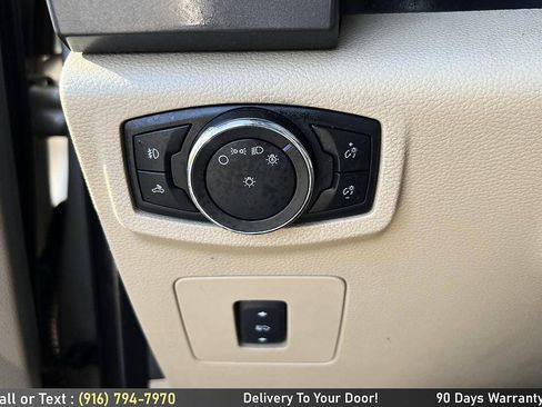 Used 2017 Ford F150 XLT w/ Equipment Group 302A Luxury AWD/4WD image 24
