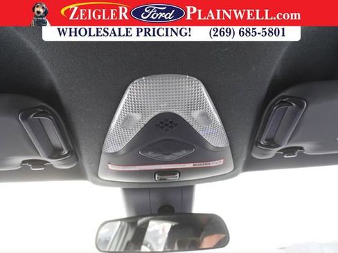 Used 2022 Toyota C-HR XLE image 26