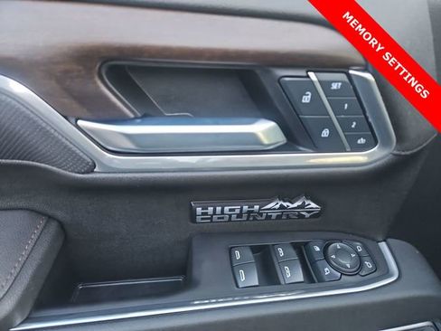 Certified 2025 Chevrolet Silverado 1500 High Country image 24