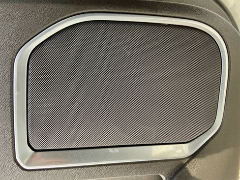 Used 2022 Chevrolet Silverado 1500 LTZ w/ LTZ Premium Package image 64