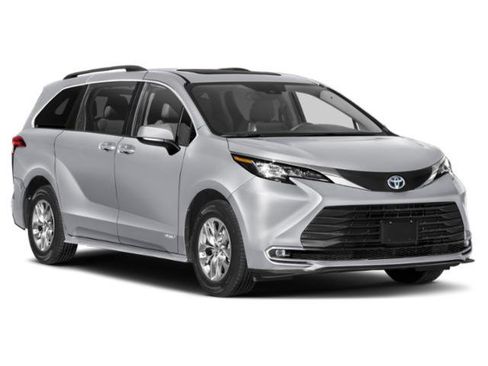 Used 2023 Toyota Sienna XLE AWD/4WD image 9