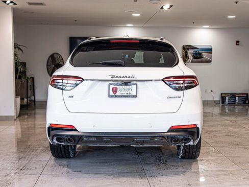 Used 2021 Maserati Levante GranSport image 13