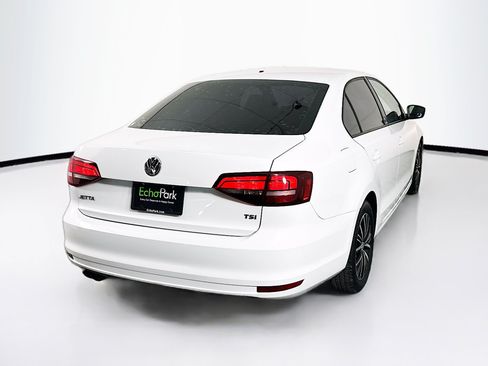 Used 2018 Volkswagen Jetta Wolfsburg Edition FWD image 9