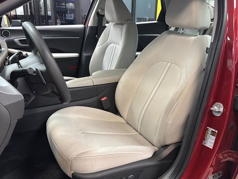 Used 2024 Hyundai Sonata SEL image 12