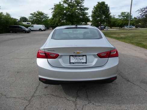Used 2017 Chevrolet Malibu LS FWD image 6