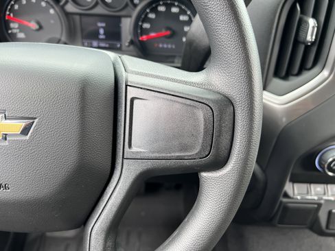 Used 2026 Chevrolet Silverado 1500 Custom AWD/4WD image 25