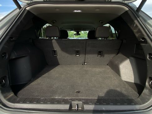 Used 2024 Chevrolet Equinox LT AWD/4WD image 12