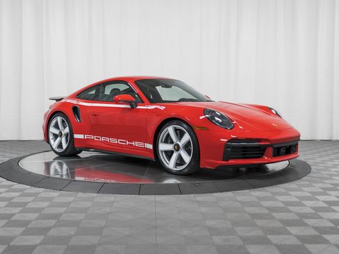 Used 2025 Porsche 911 Turbo S image 9
