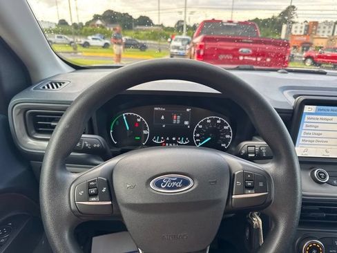 Used 2022 Ford Maverick XL FWD image 19