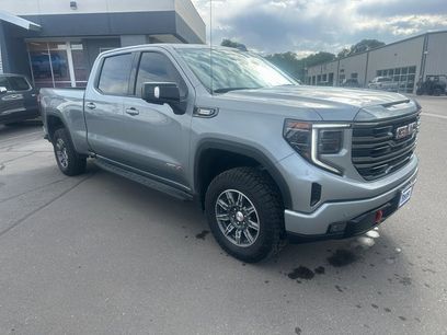 Used 2024 GMC Sierra 1500 AT4 w/ Technology Package