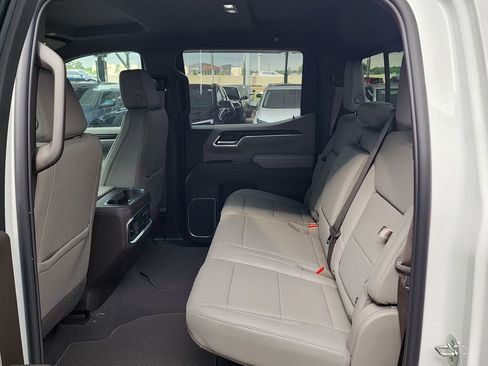 New 2026 GMC Sierra 1500 SLT w/ SLT Premium Plus Package AWD/4WD image 42