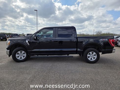 Used 2021 Ford F150 XLT image 4
