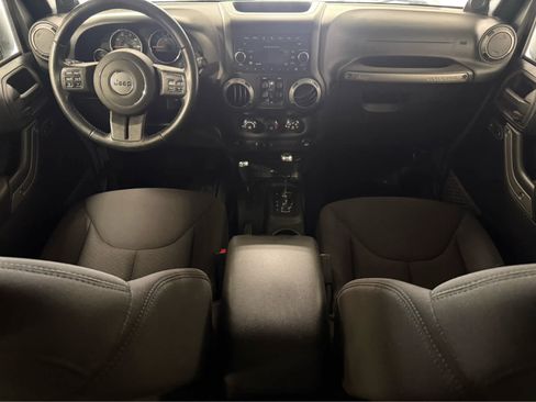 Used 2013 Jeep Wrangler Unlimited Sport AWD/4WD image 15