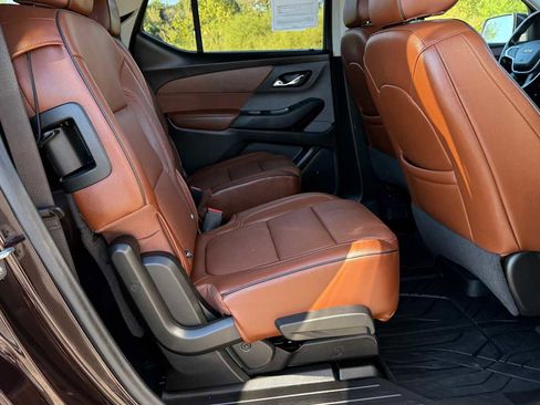 Used 2021 Chevrolet Traverse High Country w/ LPO, Floor Liner Package image 12