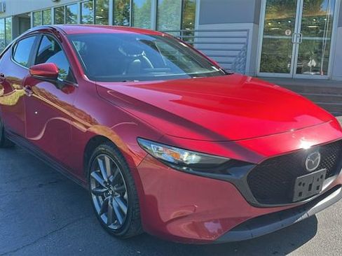 Used 2023 MAZDA MAZDA3 s FWD image 3